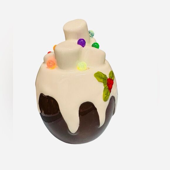 Festive Lighted Holiday Mug with Cream and Brown Design - Picture 4 of 6